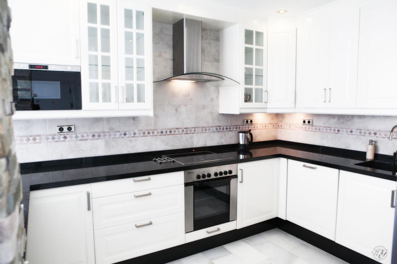 Luxury Puerto Banus Penthouse With Parking & Wi-Fi Daire Marbella Dış mekan fotoğraf