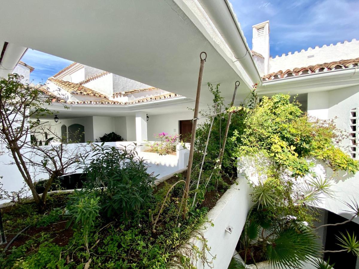 Luxury Puerto Banus Penthouse With Parking & Wi-Fi Daire Marbella Dış mekan fotoğraf