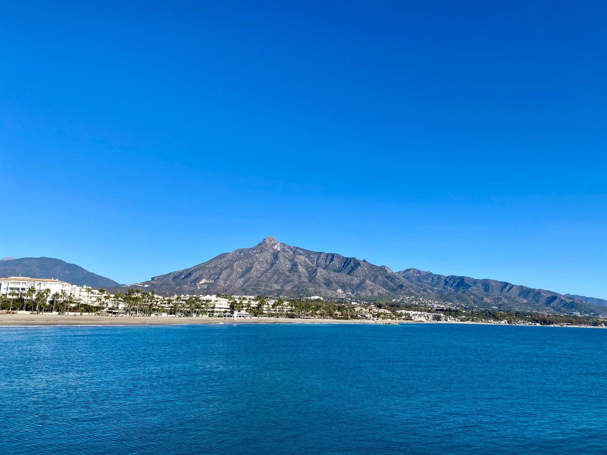 Luxury Puerto Banus Penthouse With Parking & Wi-Fi Daire Marbella Dış mekan fotoğraf